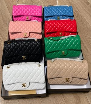 Classic flap shoulder bag
