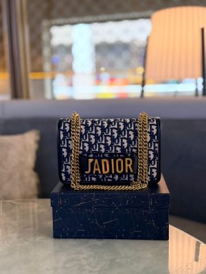 J’Adior Shoulder Bag